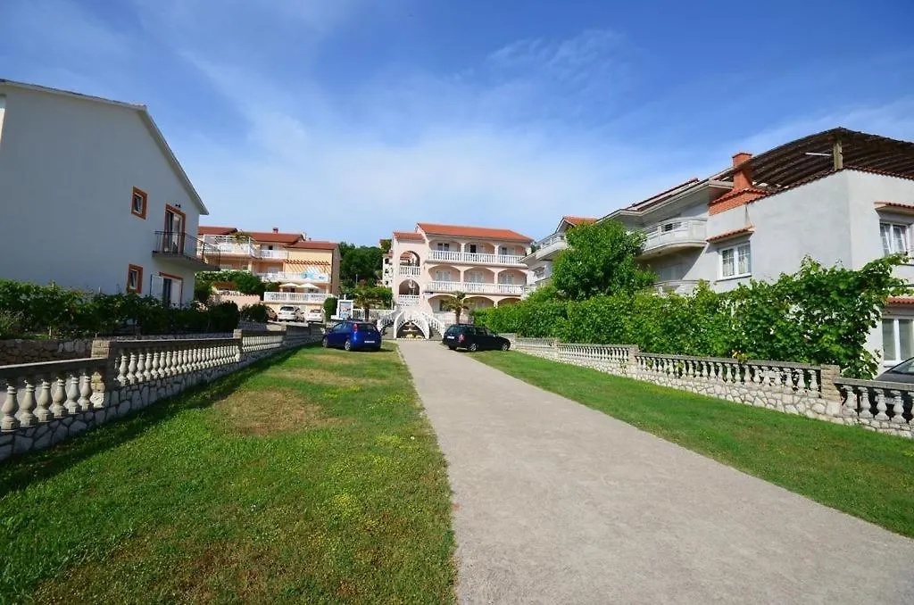 Apartment In Lopar With Terrace, Air Condition, Wifi 4620-3 0*,  Croatia
