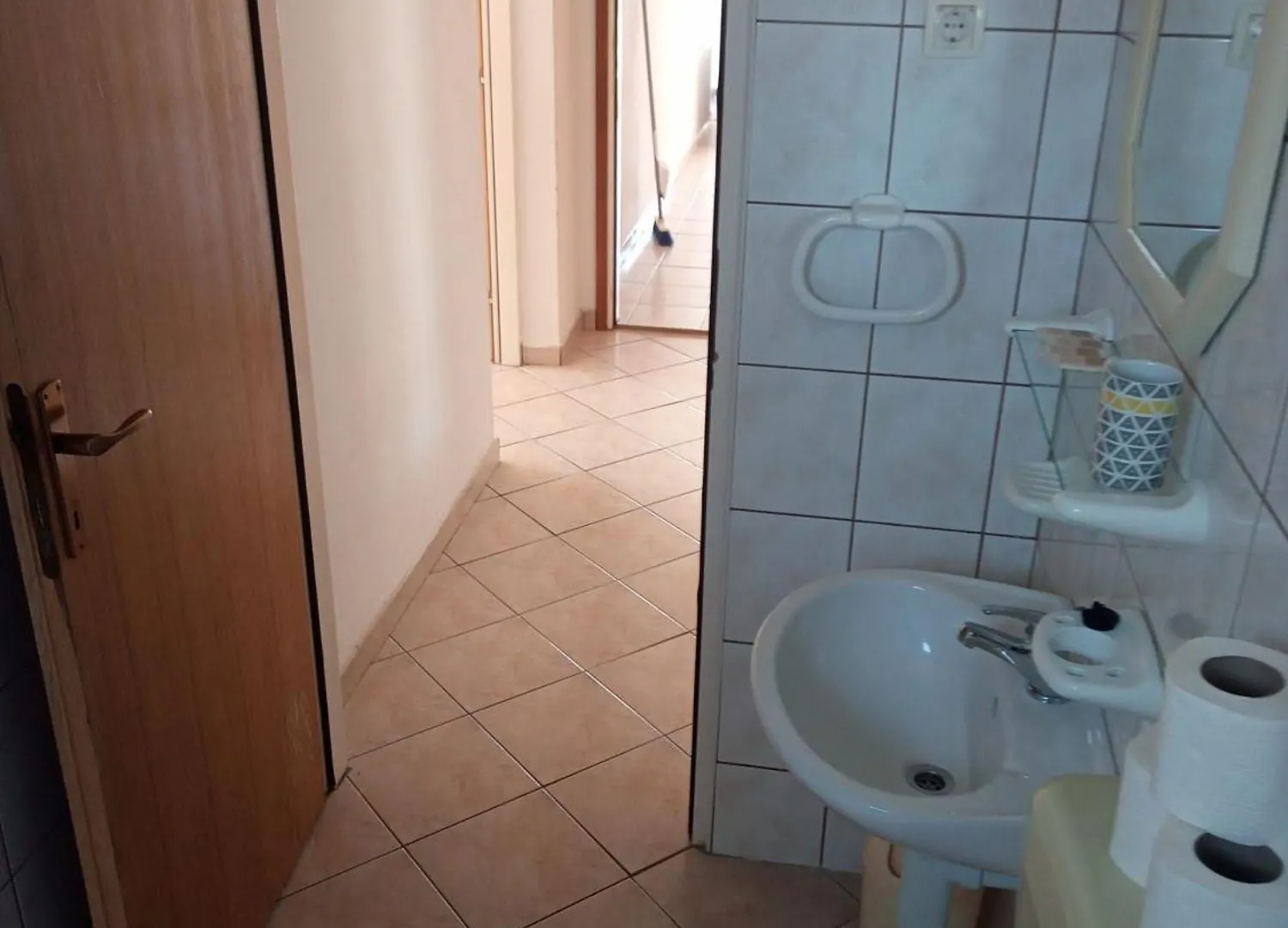 Apartment In Lopar With Terrace, Air Condition, Wifi 4620-3 0*,  Croatia